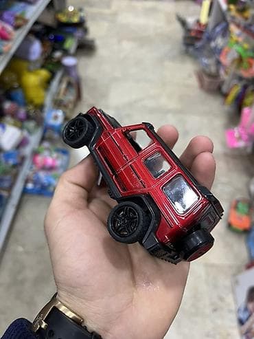 kohnə pullar: Metal oyuncaq avtomobil – ofroud SUV model - Korpus: metal üstlüklə — 3