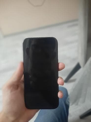 IPhone 15, 128 GB, Qara, Face ID — 3