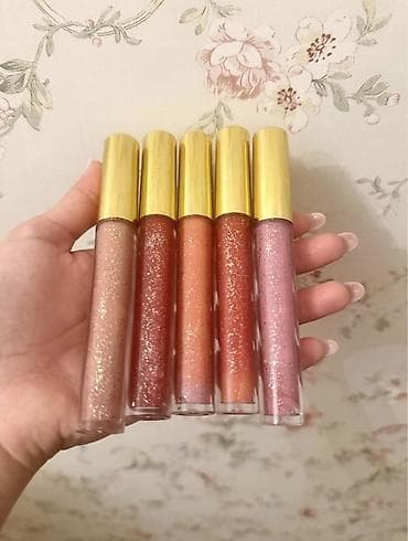 Kişi geyimləri: Kosmetik dəst, 5 məhsul — 1