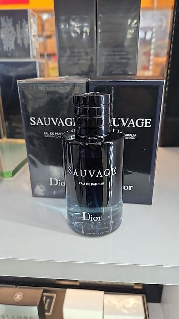 A class ətirlər Qiymətlər 50 azn,60azn,80azn,100azn Qoxusu mükəmməl