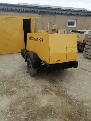 qumlama aparatı: KOMPRESSOR COMPAİR H25. 3 KUB 7 BAR Ingersoll Rand 7.71. 7 kub 10 — 2
