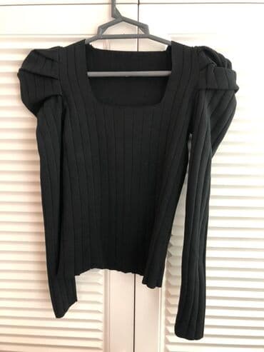 qadın üçün klassik sviterlər: Qadın geyimləri dəsti 1) Qara don - Uzun, V-yaxa, sarğı (wrap) — 8