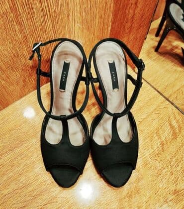 şnurlu qadın mokasinləri: Tuflilər, Zara, Ölçü: 37, rəng - Bej, İşlənmiş — 12