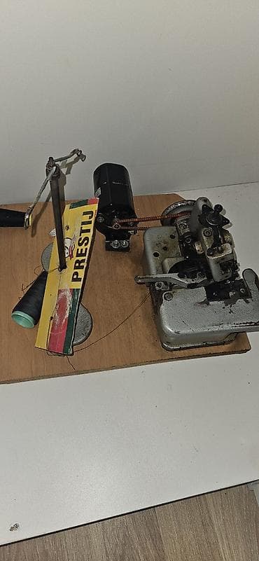 Sənaye overlok tikiş maşını – kompakt stol üstü quruluş