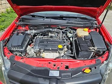 opel astra g sport: Opel Astra H hatchback – parlaq qırmızı rəngdə, 5 qapı. Texniki — 3