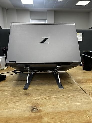 intel core i: HP ZBook, 15.6 ", Intel Core i7, 1 TB — 5