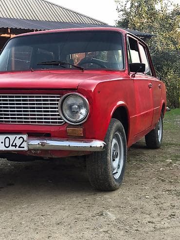 авто базар: ВАЗ (ЛАДА) 2101: 1.3 л | 1978 г. 211000 км Седан — 5