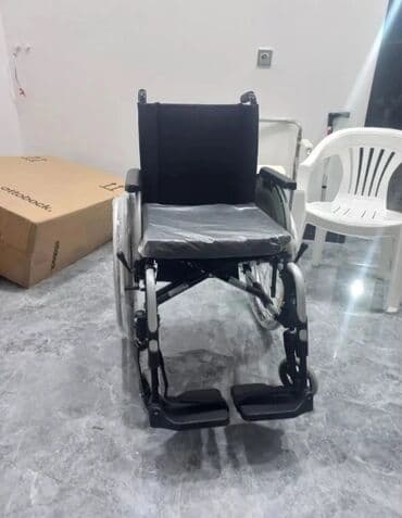 Tibbi geyim: Məhsul: Manual Təkərli Arabası Təsvir: - Komfortlu, dayanıqlı — 1