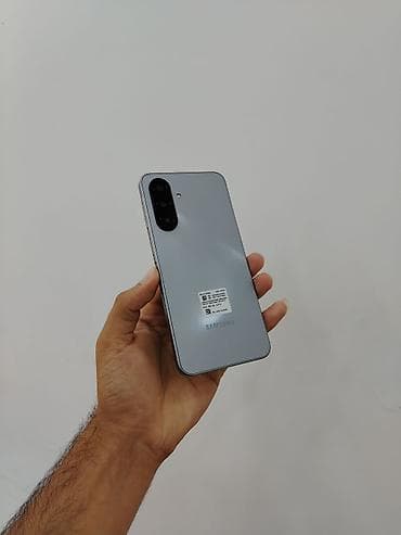 data modem sim card: Samsung Galaxy A17, 256 GB — 1