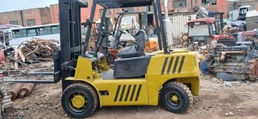 автокар: Paqrusik.(yuk qaldiran).naxadi hecbir problemi yoxdu.3ton yukqaldira — 1