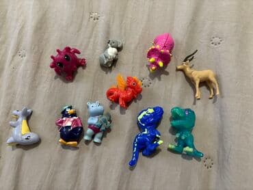 3d uşaq futbolkaları: Oyuncaq kolleksiyası – müxtəlif fiqurlar və yumşaq oyuncaqlar dəsti — 2