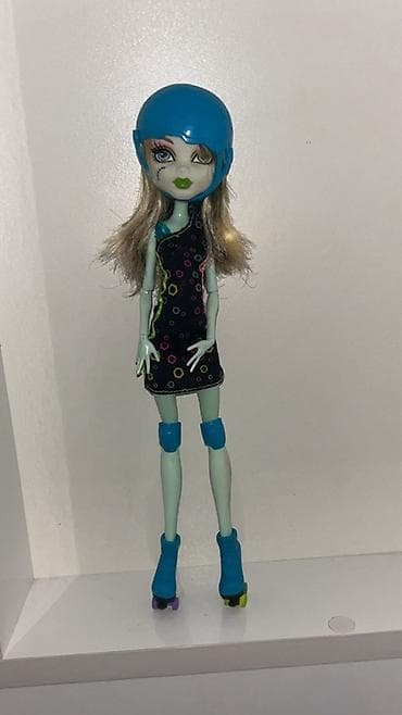 kub oyuncaq: Monster High Skultimate Roller Maze FRANKIE STEIN — 1