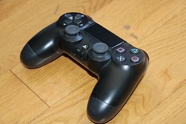 Sony DualShock 4 simsiz oyun pultu (PS4 üçün) - Rəng: qara - Model