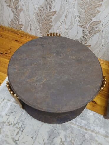 маникюрный стол: Круглый стол, Нераскладной, Без колесиков — 2