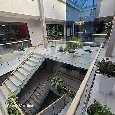 dolab ofis: Maklerler Zeng vurmasın İcarəyə verilir – müasir biznes mərkəzində — 3