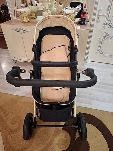 Коляски-колыбели: Коляска-люлька несъемная, Б/у, Платная доставка — 2