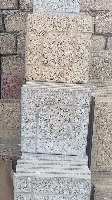 Tavan: Məhsul: Betondan hazırlanmış səki və divar üzləmə plitələri - — 2