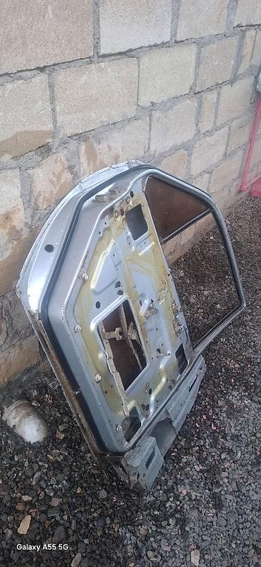 bmw e39 spoiler: Sol arxa, QAZ 3110 — 3