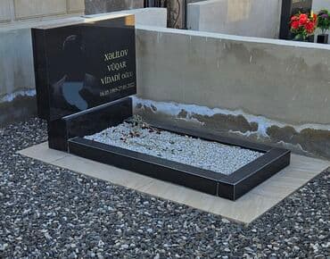 vekil elaqe nomresi: MərmərLƏR
 MEZAR DAŞLARI,, — 2