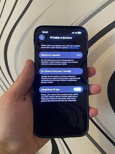 iphpne 13: IPhone 13, Mavi — 4