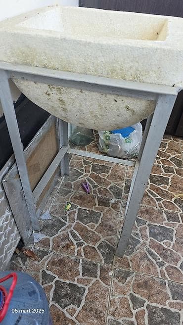 Su süzən daş. Təmiz su sağlamlıqdı — 3