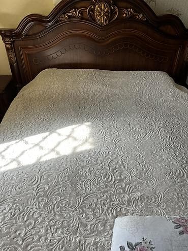 tek kamot: Komod — 5