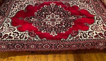 Yorğan üzləri: Keçmisin (90ci illerin) xalça naxışlı mexmer pledidir. Tezedir. 190 x — 1