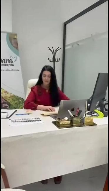 bag evine aile axtariram: Ofis menecer, katib tələb olunur, İstənilən yaş, 6 ildən artıq təcrübə — 3