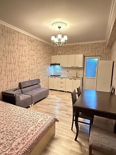 şəkidə kirayə: Xirdalan aaaf park 19 cu kuce orta mertebe 1 otaqli esyali menzil uzun — 4