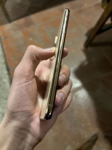 iphone 7 ucuz: IPhone Xs, 256 GB, Qızılı, Face ID — 3