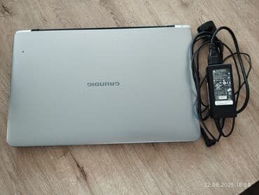 ekran kartı notebook: Intel Core i3, 4 GB, 15.6 " — 2