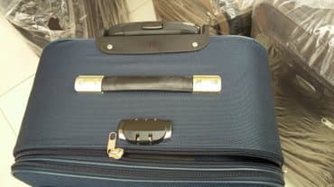 təkərli camadan: Camadan tezedir. Cemodan yenidir.Çamadan tezedir. Чемодан новый.Olcusu — 2