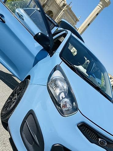 diskilər: Kia Morning: 1 l | 2013 il Hetçbek — 8