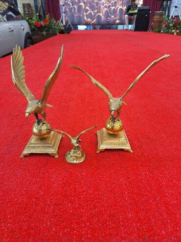 Fiqur, rəng - Qızılı