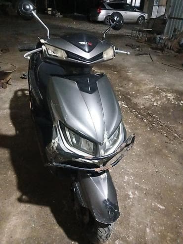 Mopedlər,skuterlər: 80 sm3 — 4