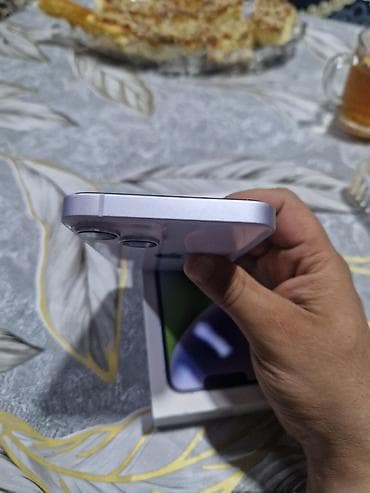 Elektronika: IPhone 14, 128 GB, Face ID — 6