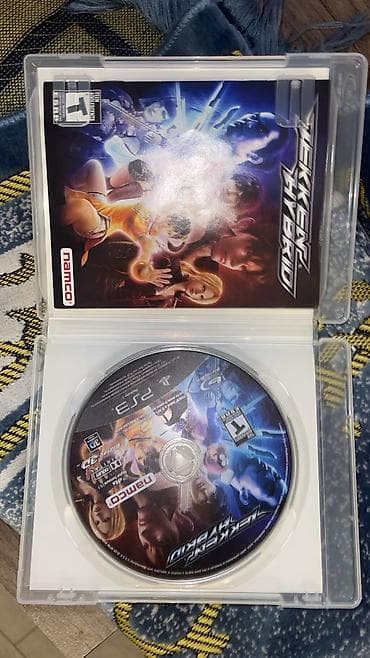 teka: PS3 üçün Tekken Hybrid – oyun və film toplusu Məzmun: - Tekken: Blood — 2