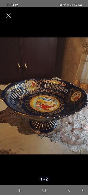 antik şamdan: Məhsul: Dekorativ ayaqlı meyvə/güllə qabı Təsvir: - Material — 1