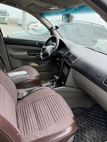 lada vaz 2110: Volkswagen Jetta: 2 l | 2001 il Sedan — 6