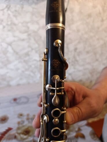 Gitaralar: Məhsul: Selmer Paris klarnet Təsvir: - Orijinal “Henri Selmer Paris” — 4