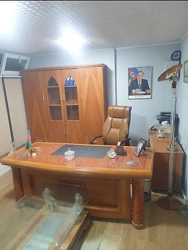 ikinci el ofis mebelleri: 9cumikraryonda ofis icarəyə verilir. maşın satışı ilə məşğul olanlar — 2