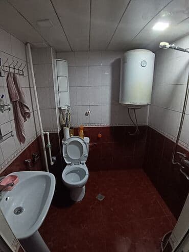 biləcəridə evler: Bakı, Yeni Günəşli Massiv A, 2 otaqlı, Köhnə tikili, 40 kv. m — 2