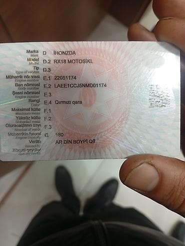 benzin qabi: Marka/model: Avesta RX18 “Nomad” Tip: Şosse/şəhər motosikleti Texniki — 6