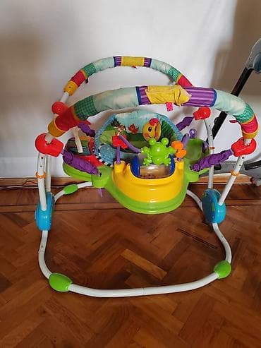 Baby Einstein Neighborhood Friends Activity Jumper - Yaş tövsiyəsi: 6 — 2
