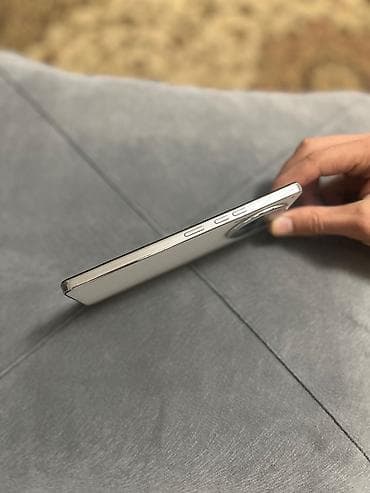 borofone be28 plus: Tecno Camon 30 . 4,5 ay olar alınıb yeni kimidir . Bir tək problemi — 3