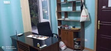 nerimanov icare obyekt: 28 may metrosuna yaxın təmirli 3 otağlı ofis ümumi sahəsi 70 kv,m — 2