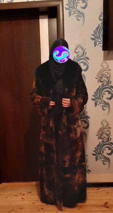 шуба из овчины азербайджанская: Срочно продаётся . Натуральная длинная Шуба Мутона(шиншила) редкого — 1