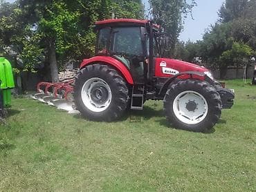 Kənd təsərrüfatı texnikası paketi - Traktor: Başak markalı, kabinli