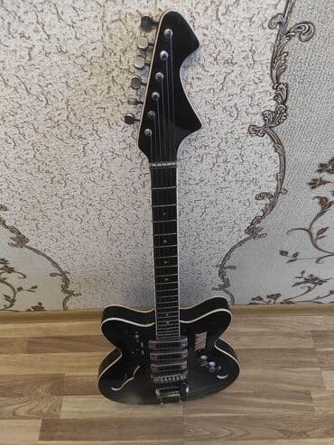 qədimi pul: Elektro gitara – İdeal vəziyyətdədir heç bir problemi yoxdur pul — 5