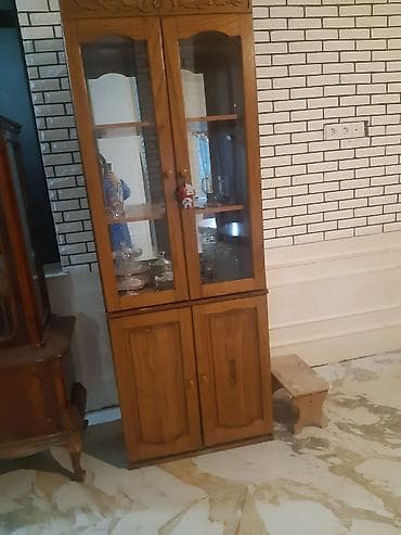 Bufetlər: Ağacdan hazırlanmış vitrin-dolab - Material: tam ağac (taxta — 1